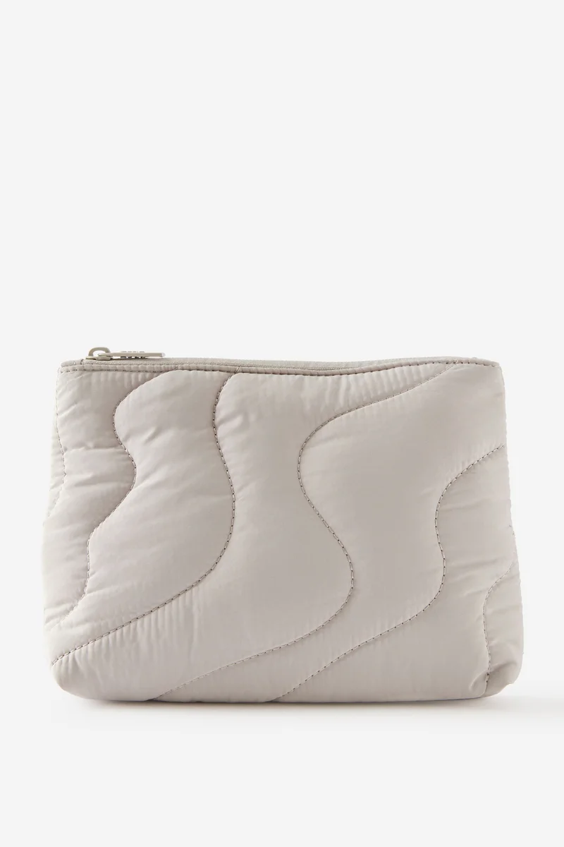 تايبو حافظة أقلام مبطنة